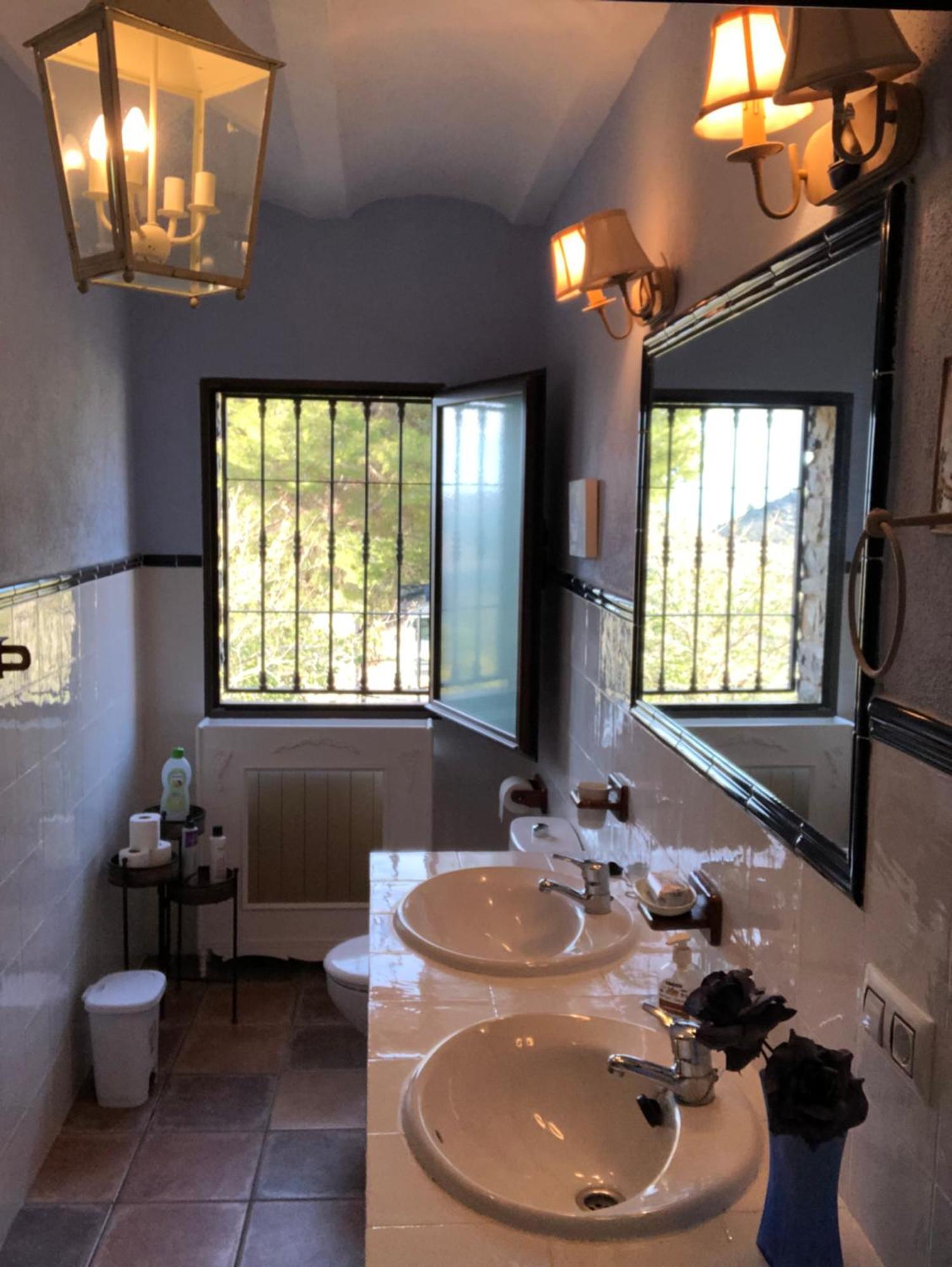 فيلا Casa Dehesa San Cristobal, خاين المظهر الخارجي الصورة