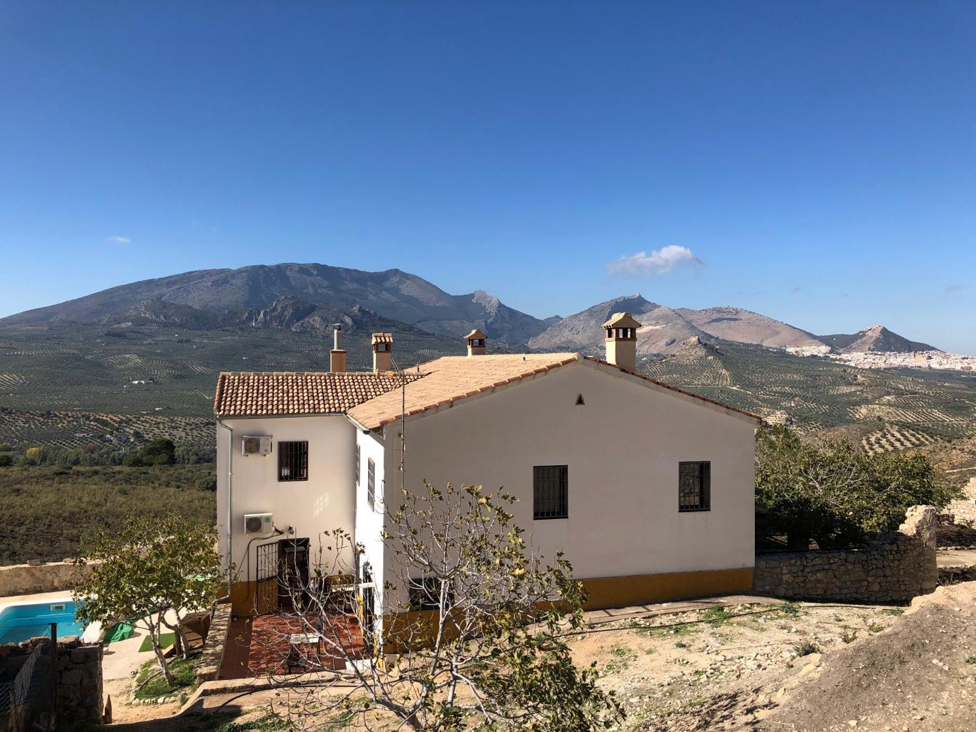 فيلا Casa Dehesa San Cristobal, خاين المظهر الخارجي الصورة